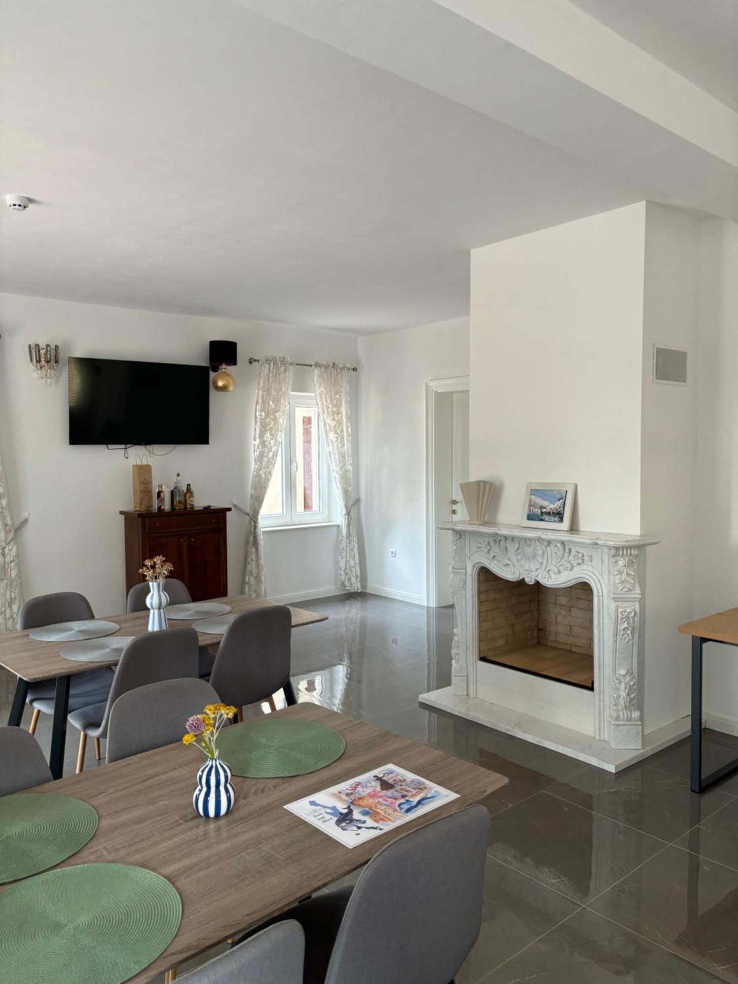 Captain' S Villa Boutique Hotel Veli Losinj Bagian luar foto