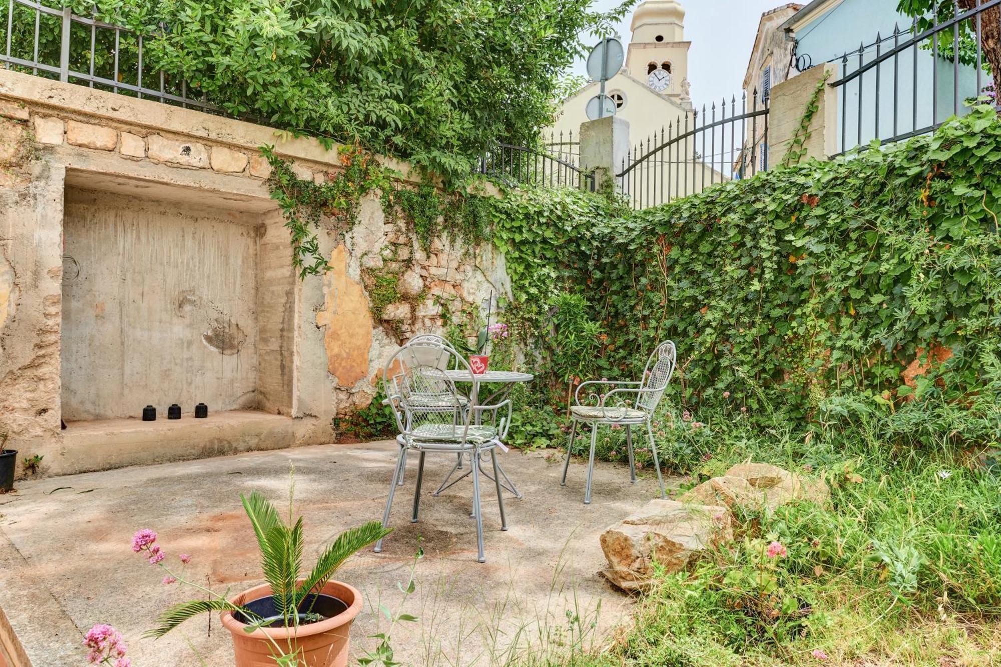 Captain' S Villa Boutique Hotel Veli Losinj Bagian luar foto